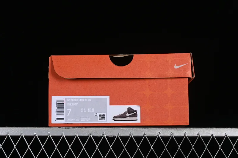 All categories Nk Air Force 1 Air Force series Nk Air Force 1 Mid Air Force mid-top Nk Air Force 1'07 Mid QS Brown Air Force One mid-top casual sneakers DM0107-200